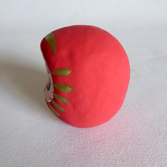 VINTAGE NEW JAPAN JAPANESE 2” CERAMIC GOOD LUCK DARUMA WEIGHTED DOLL - Picture 4 of 7